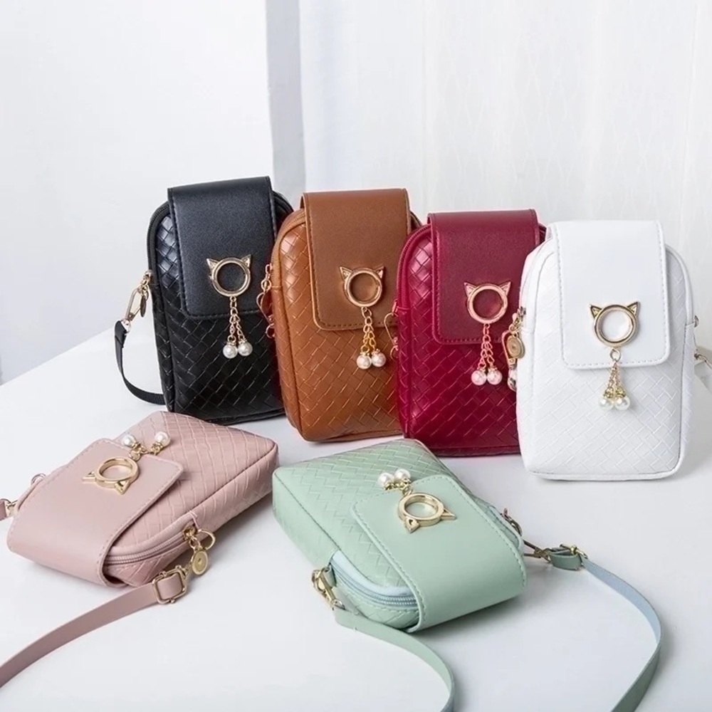 Elegant Cat head and pearl Women's Crossbody Black, Brown, Red, White, or Green